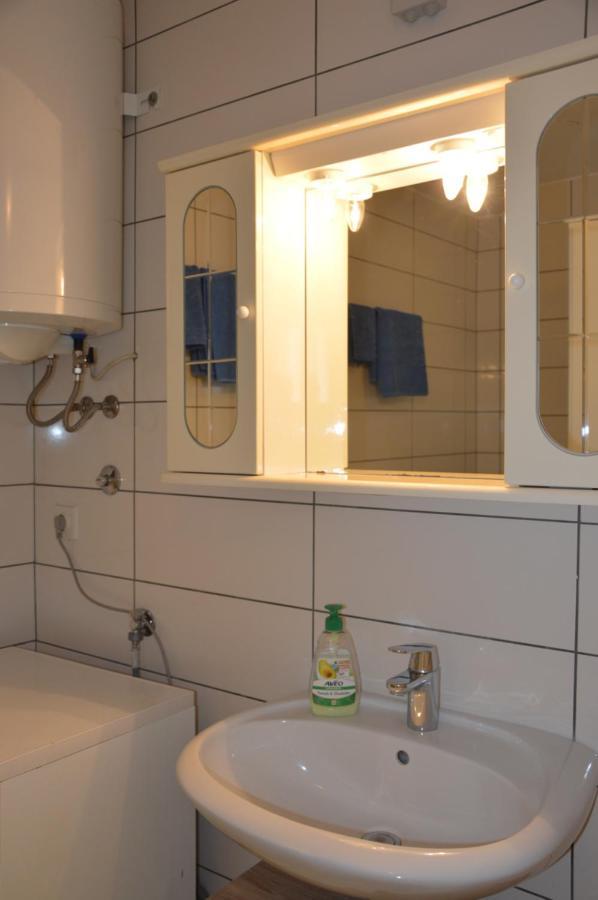 Apartment Lana Vrsar Buitenkant foto